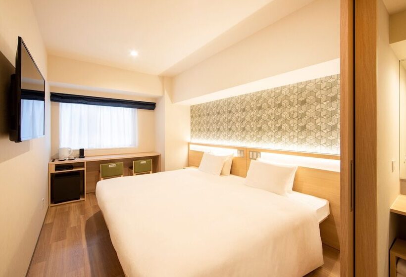 Quarto Estandar, Karaksa Hotel Tokyo Station