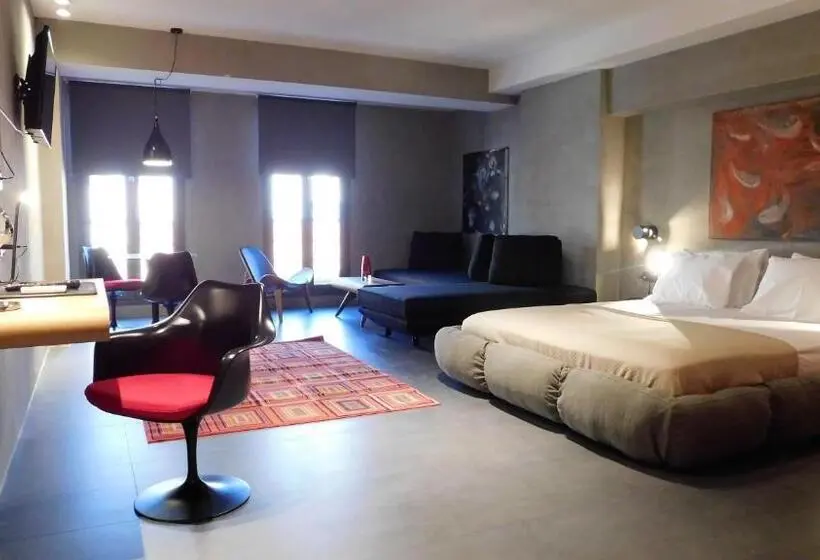 Superior suite with view, 101 Adrianou Apartments