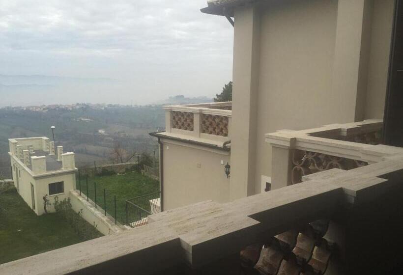 스탠다드 발코니 룸, La Rocca Guest House & Spa