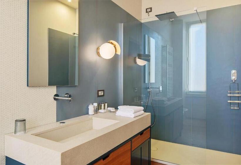 デラックススイート, Villa Riviera Resort