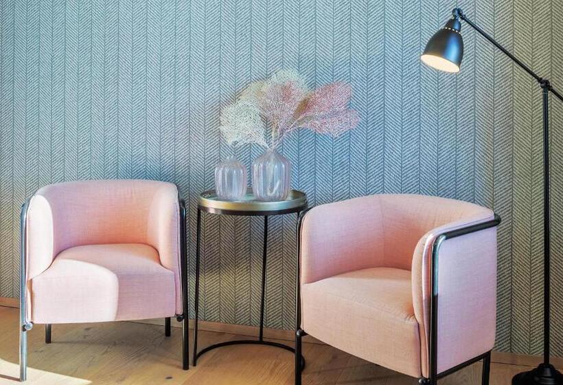 デラックススイート, Villa Riviera Resort