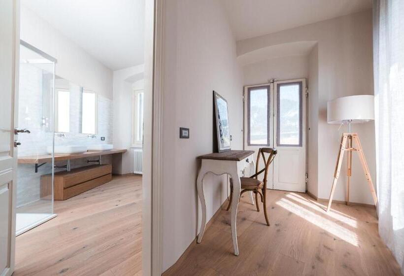 テラス付きジュニアスイート, Villa Riviera Resort