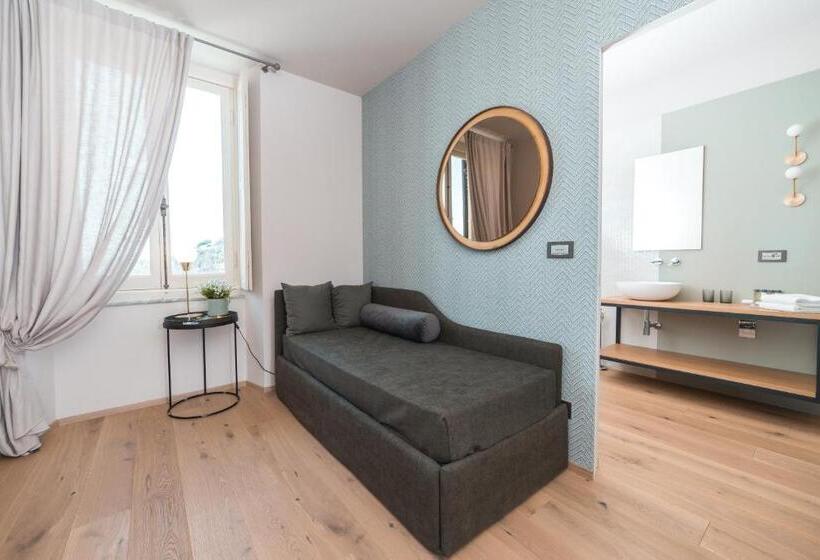 オーシャンビュージュニアスイート, Villa Riviera Resort