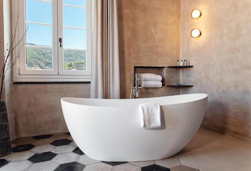 ガーデンビュースイート, Villa Riviera Resort