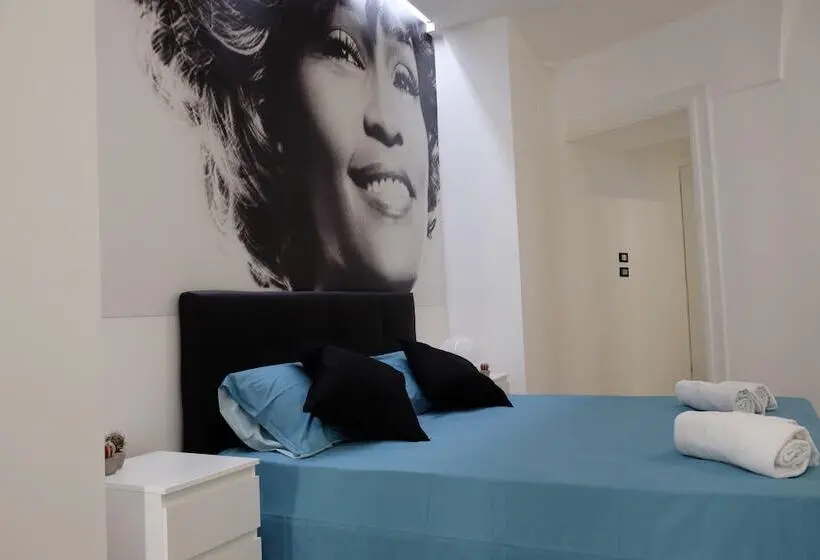 اتاق لوکس, B&b Elmi
