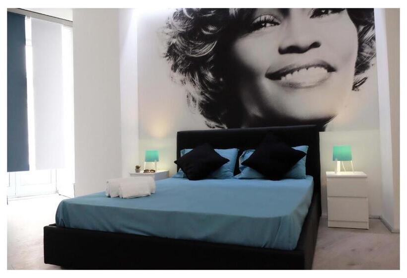 اتاق لوکس, B&b Elmi