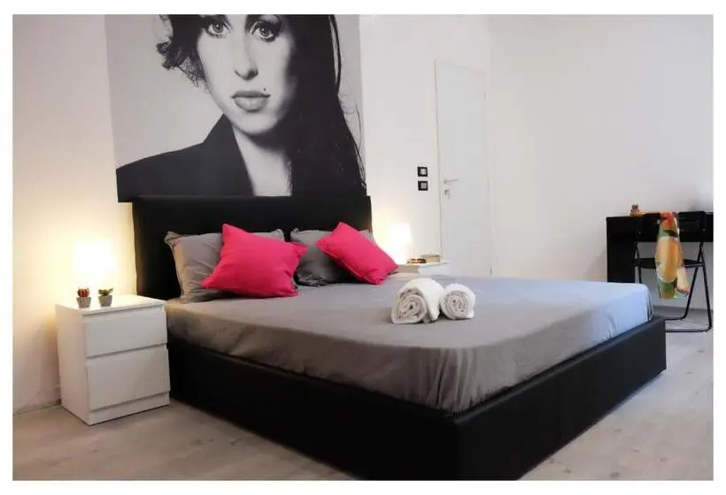 اتاق سوپریور با تخت بزرگ, B&b Elmi
