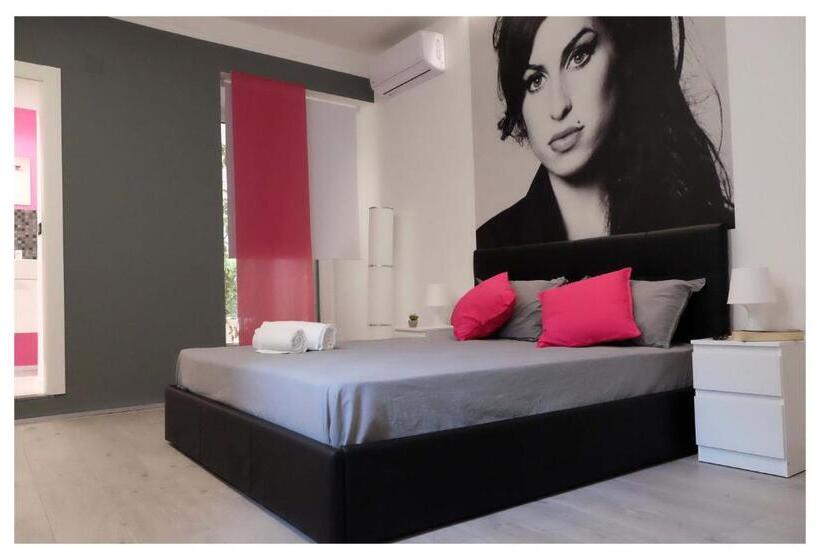 اتاق سوپریور با تخت بزرگ, B&b Elmi