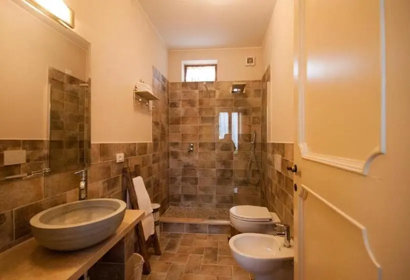 اتاق استاندارد, Bed & Breakfast Corte Toro