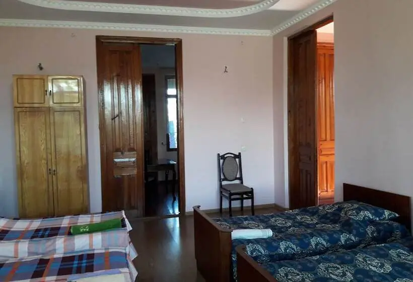 تختخواب در اتاق مشترک, Cozy Home