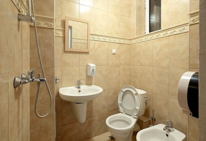 2ベッドルームデラックスアパートメント, Hostel Musala