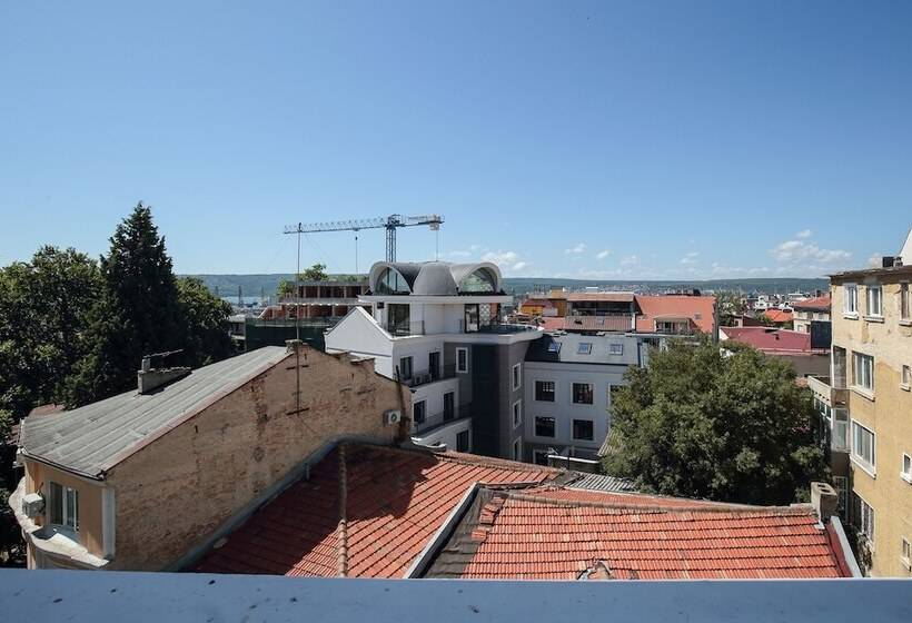 1ベッドルームのデラックスアパートメント, Hostel Musala