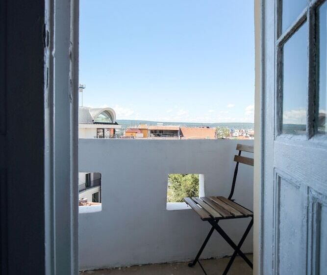 1ベッドルームのデラックスアパートメント, Hostel Musala