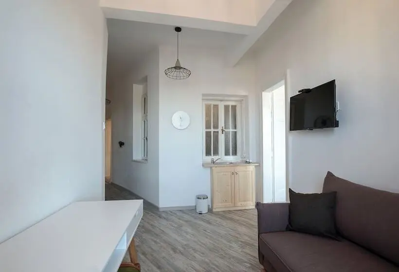 1ベッドルームのデラックスアパートメント, Hostel Musala