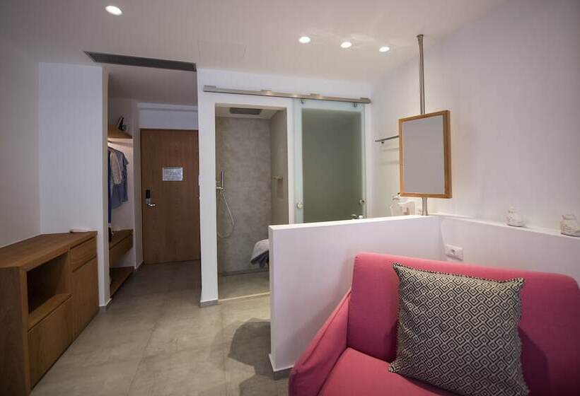 سوییت لوکس, Natura Luxury Boutique Hotel Skopelos