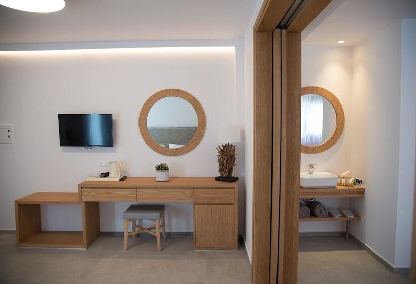 سوییت خانوادگی, Natura Luxury Boutique Hotel Skopelos