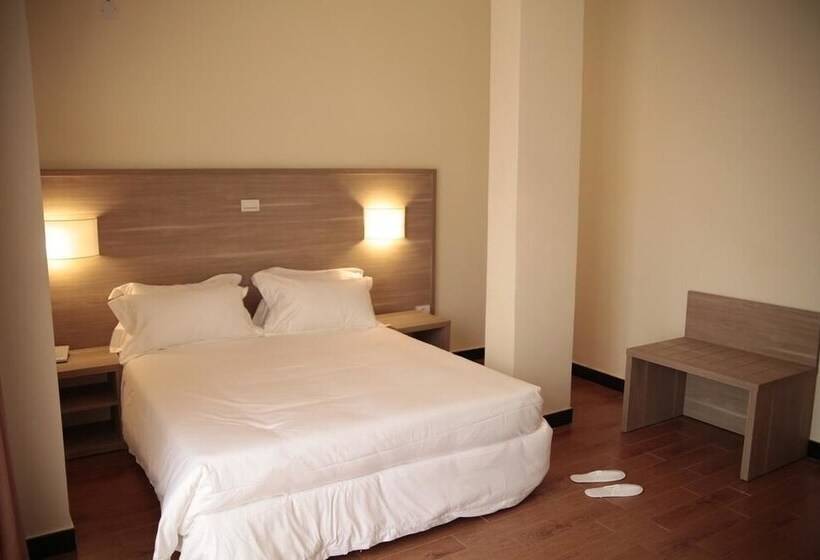 اتاق لوکس, Venetian