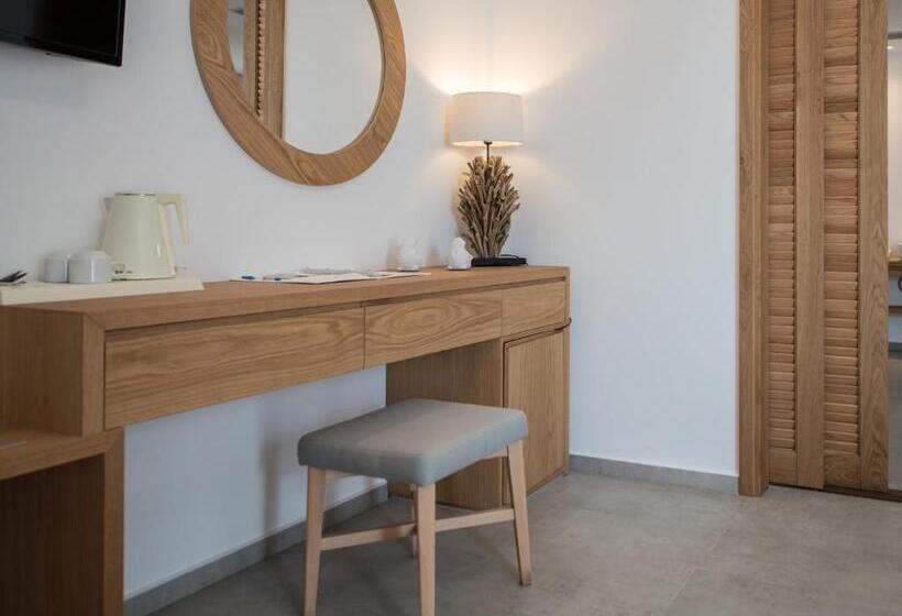 سوییت خانوادگی, Natura Luxury Boutique Hotel Skopelos