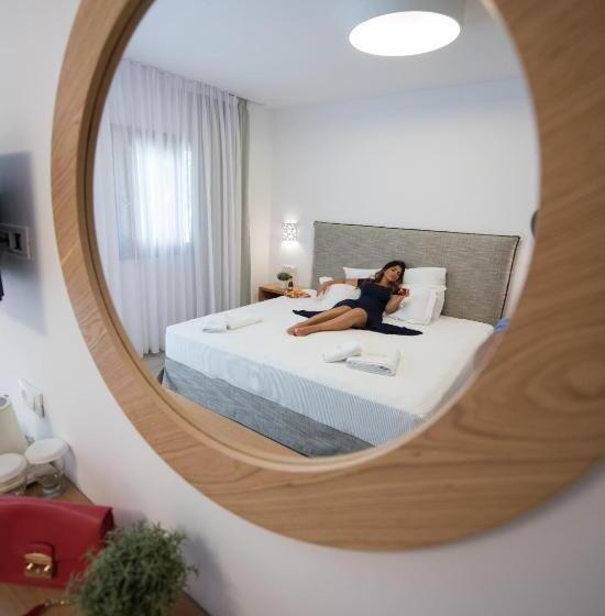 سوییت لوکس, Natura Luxury Boutique Hotel Skopelos