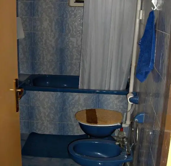 اتاق استاندارد, Guest House Roza