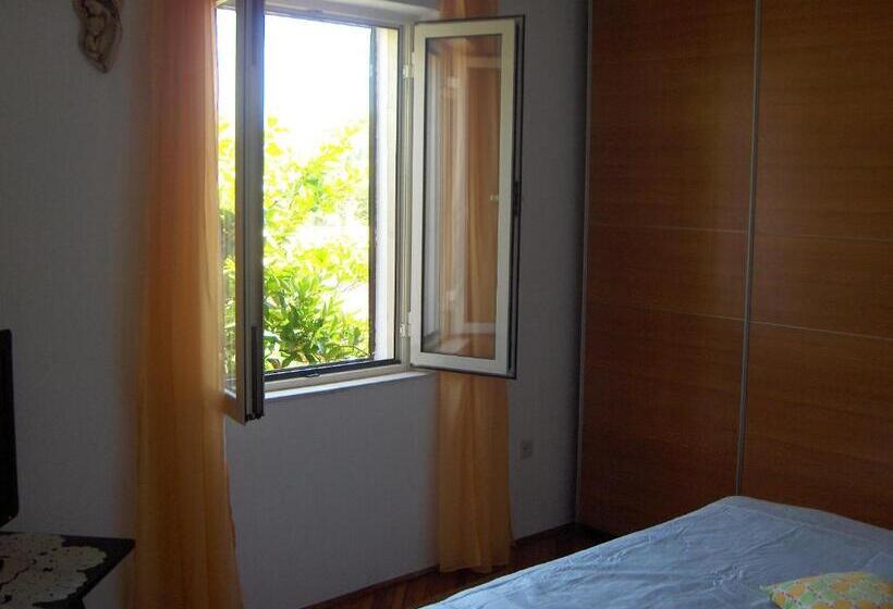 חדר סטנדרט, Guest House Roza