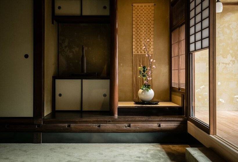 デラックスルーム, Nazuna Kyoto Gosho