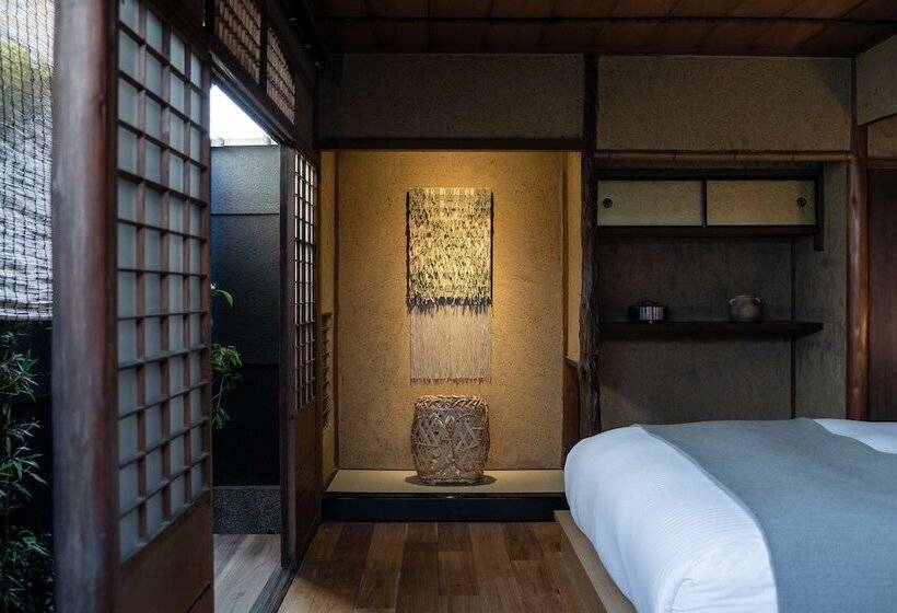 デラックスルーム, Nazuna Kyoto Gosho