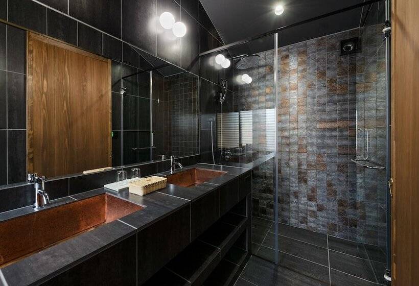 デラックスルーム, Nazuna Kyoto Gosho