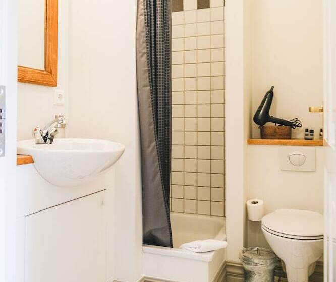 اتاق عادی, Bankinn   Hotel By Aldan