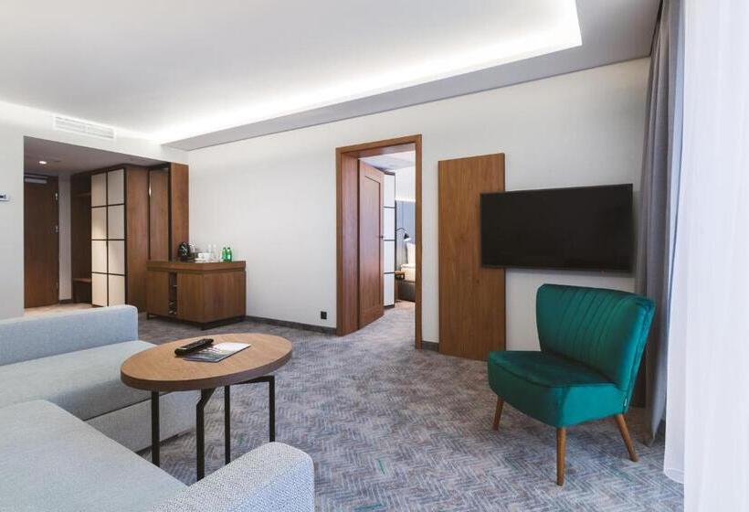 חדר דלוקס לשלושה, Green Mountain 5