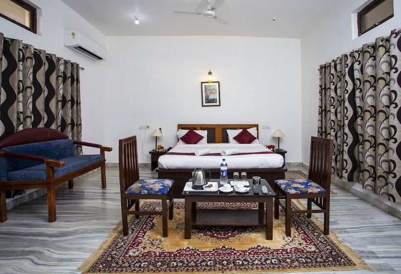 חדר דלוקס, Narayan Niwas Resort
