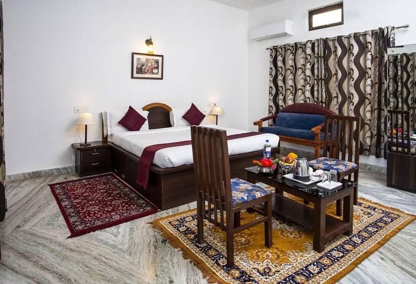 חדר דלוקס, Narayan Niwas Resort
