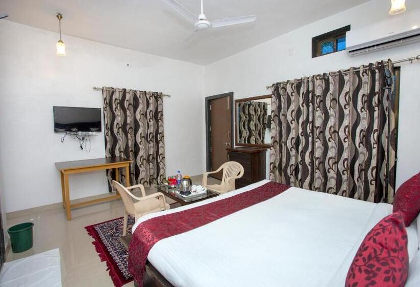 חדר דלוקס, Narayan Niwas Resort