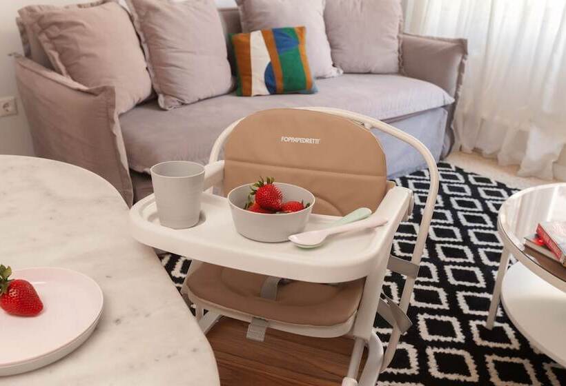 デラックススイート, The Marble Suites, Plaka