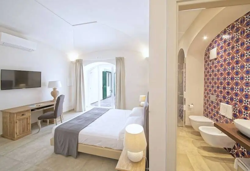 اتاق استاندارد سه نفره, B&b Marina Garden