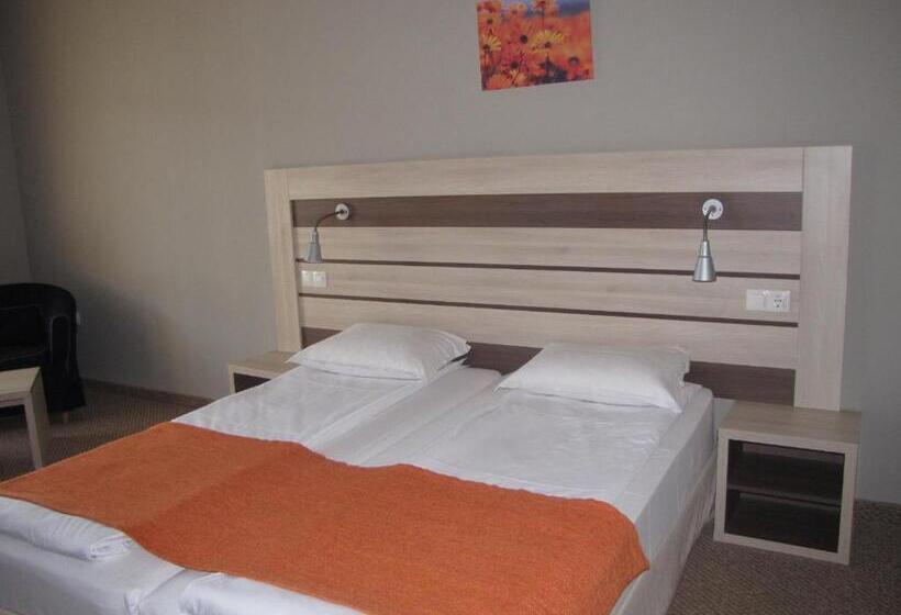 Номер Стандарт с Балконом, Blue Orange Beach Resort