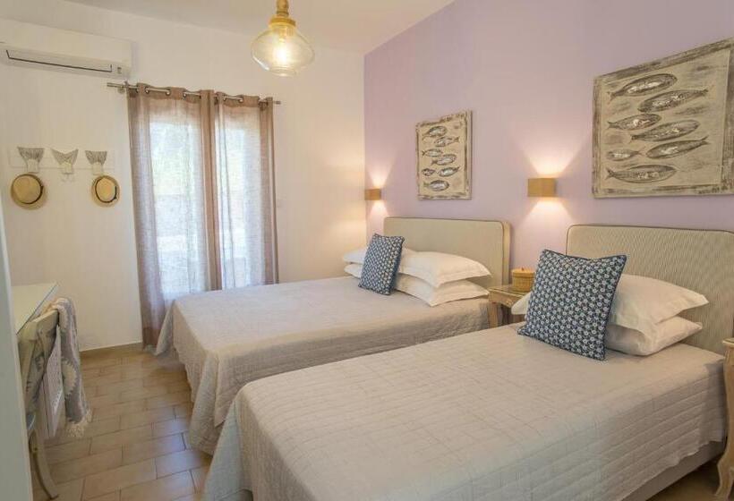 标准三人间, Kirki Rooms