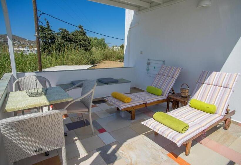 豪华房间, Kirki Rooms