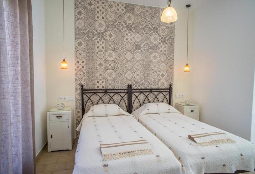 标准间, Kirki Rooms