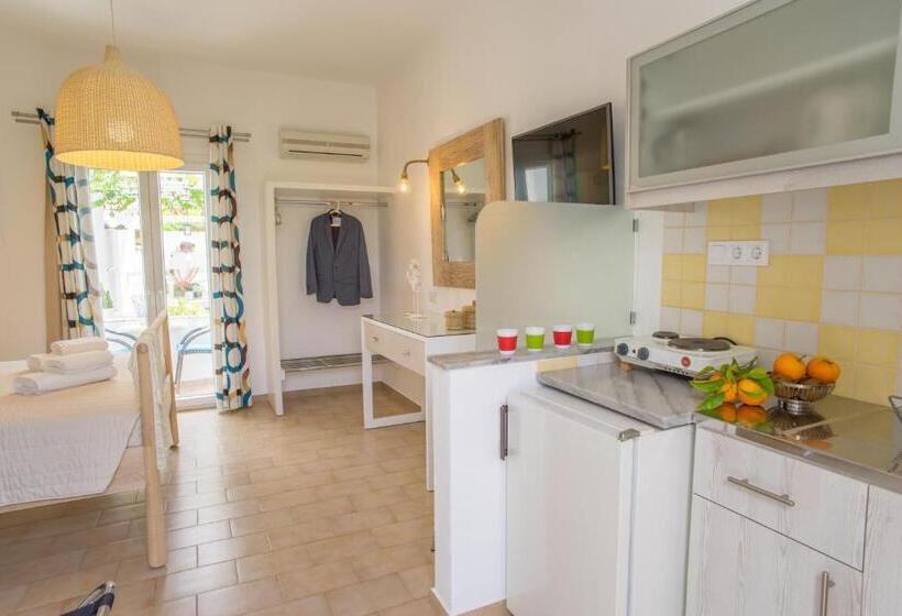 标准间, Kirki Rooms