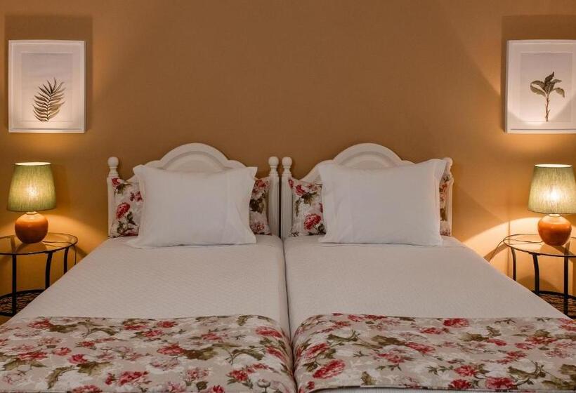 غرفة قياسية, Casal Da Viúva