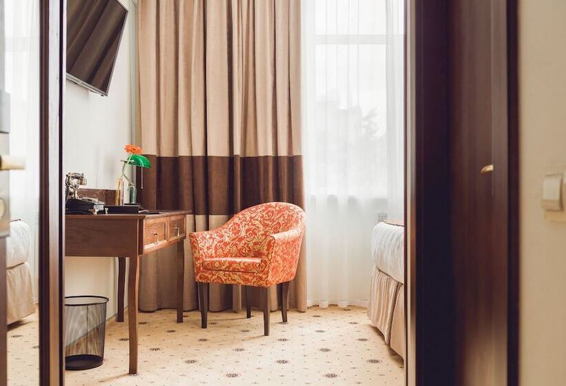 اتاق استاندارد, Historic Hotel Central