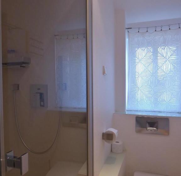 套房, Am Eichholz Galerie & Art