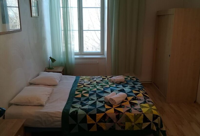 آپارتمان عادی 1 خوابه, Haeska Manor