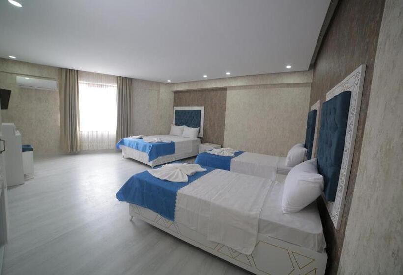 Quarto Familiar, Aksaray