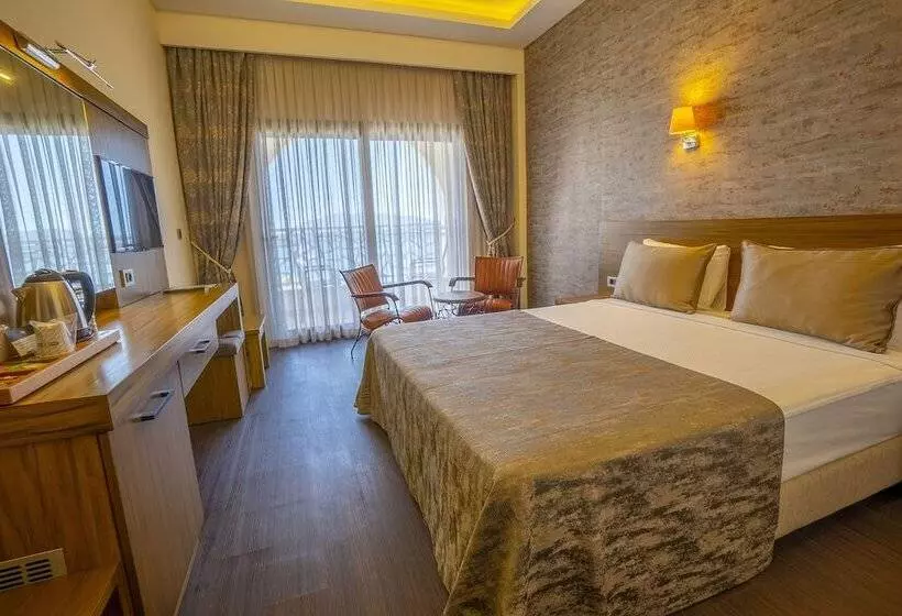 Habitació Estàndard Vista Mar, Azka