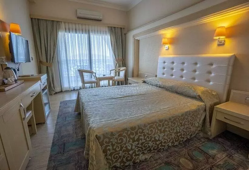 Habitació Estàndard Vista Mar, Azka