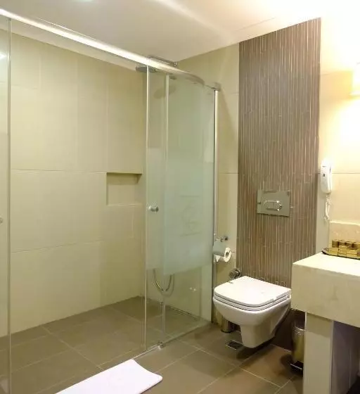 Habitació Deluxe Vista Jardí, Azka
