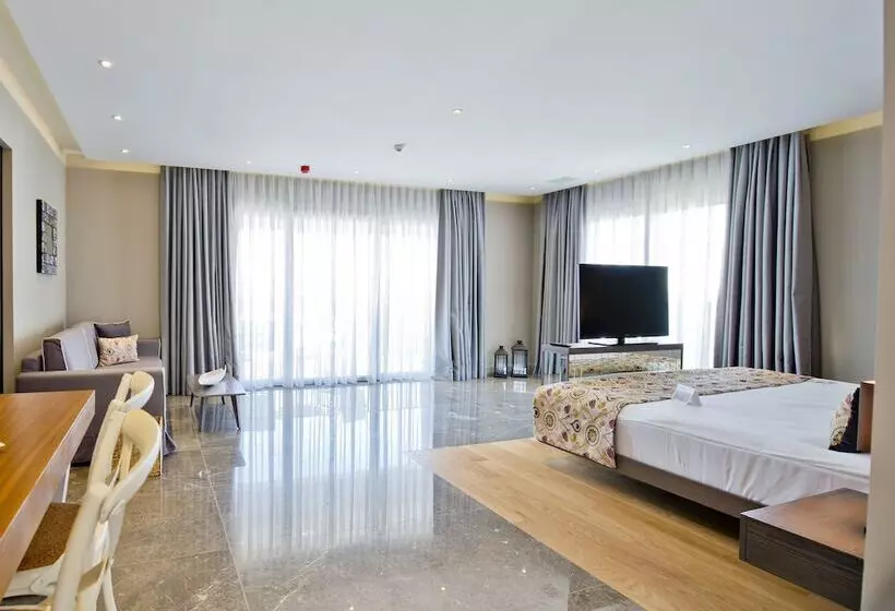 プレミアムスイート, Ramada Resort By Wyndham Bodrum