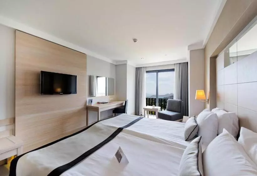 オーシャンビュースタンダードルーム, Ramada Resort By Wyndham Bodrum